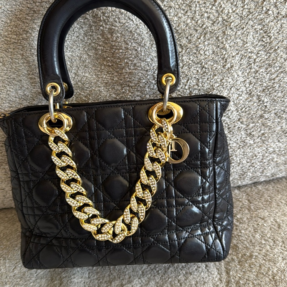 Christian Dior
Cannage Lady Dior Medium Vintage